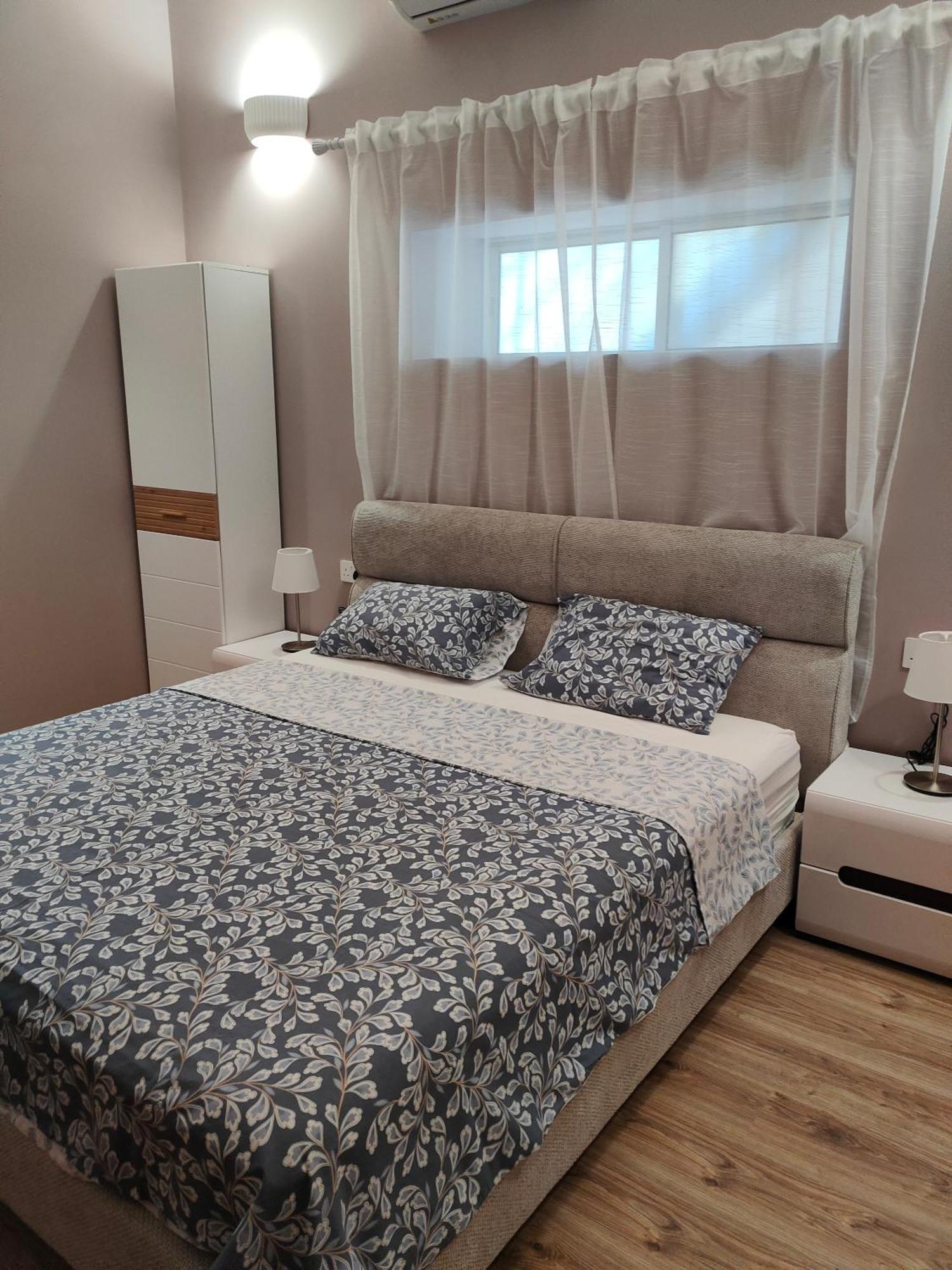 Apartment In The Centre Of 2 *